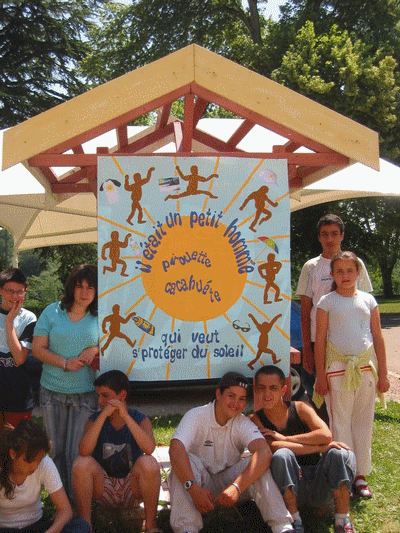 MEYRIEU LES �TANGS1ER.. Soci�t� - Education, Ecoles - 